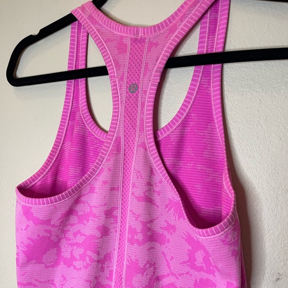 Lululemon Pink Tropical Lightweight Racerback Tank Top Size 8 - Picture 3 of 5